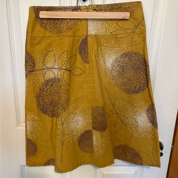 Smoking Lily Mustard Floral Skirt - Small - Picture 5 of 7